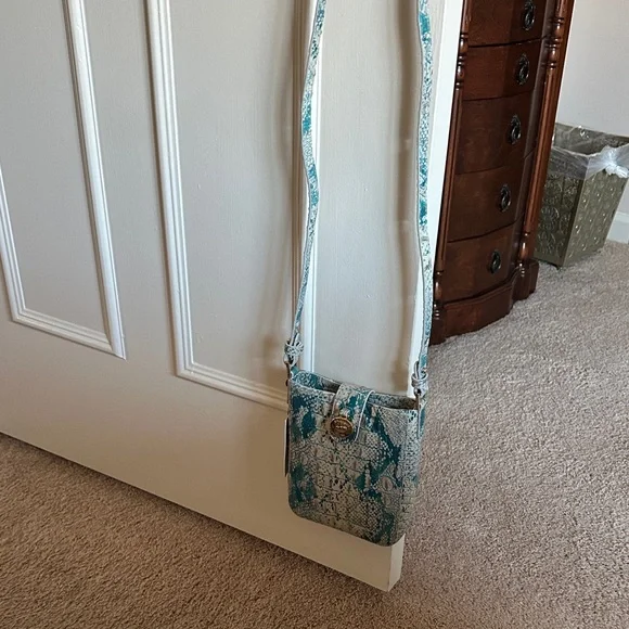 Brahmin Teal and Cream Croc-Embossed Crossbody Bag - Picture 6 of 11